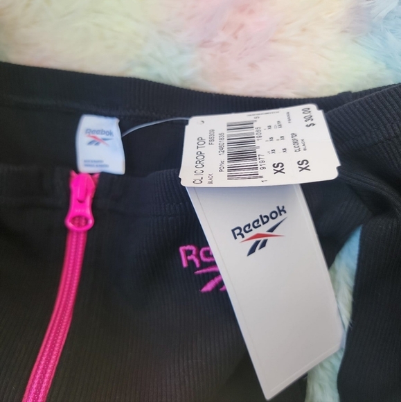 NEW Reebok crop top! - Picture 6 of 7